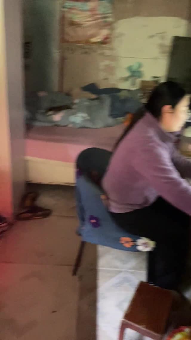工厂缝纫制作实拍